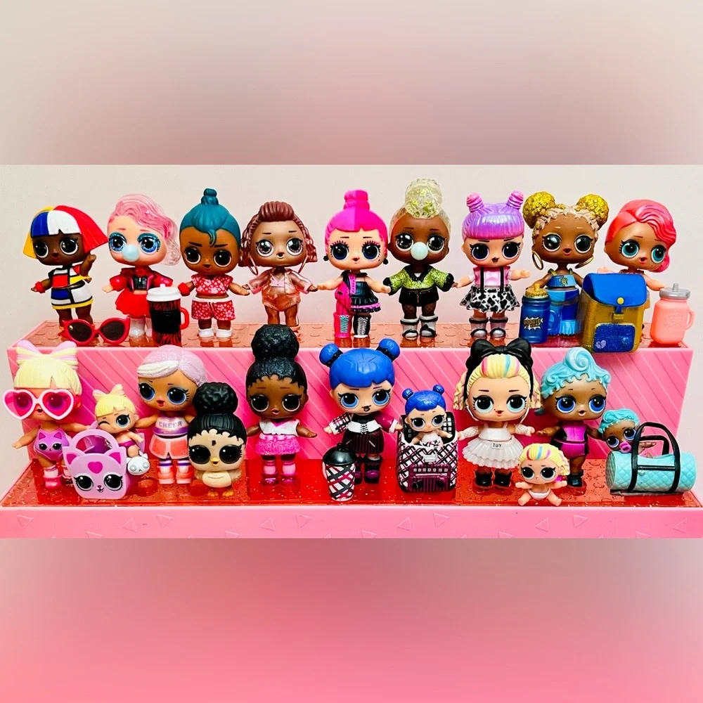 HUGE LOL Surprise Doll Lot + Lots of Accessories!
